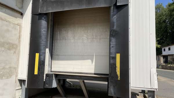 Rampe LKW - Halle in 01734 Rabenau mit 2668m² kaufen