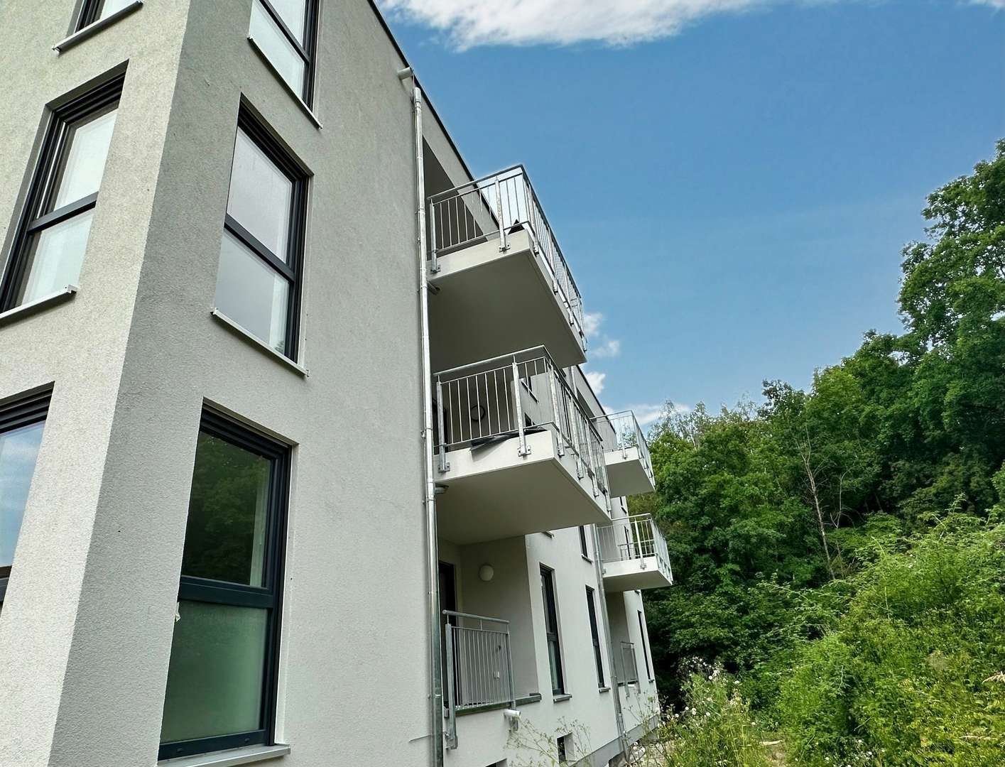Rückansicht - Dachgeschosswohnung in 01705 Freital mit 94m² kaufen