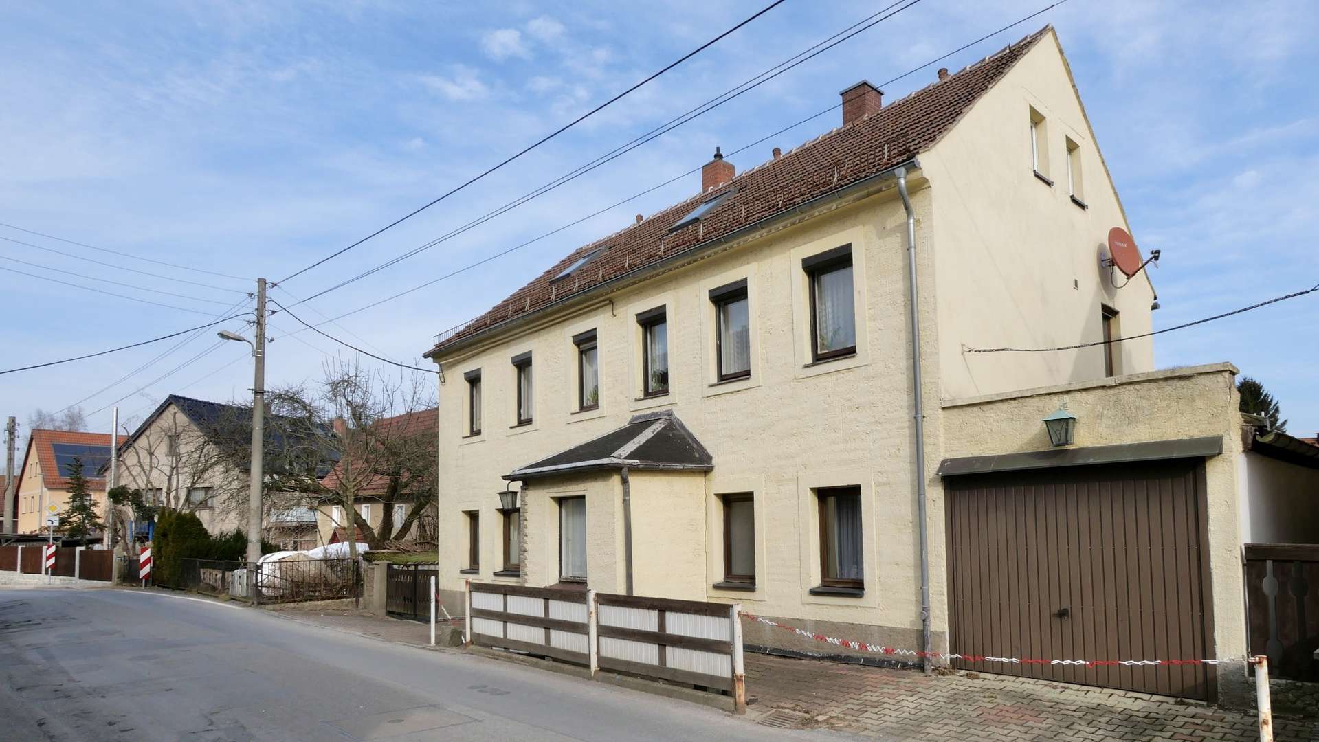 Außenansicht seitlich - Einfamilienhaus in 01328 Dresden mit 121m² kaufen