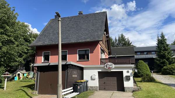 Ansicht Straße - Einfamilienhaus in 01773 Altenberg mit 173m² kaufen