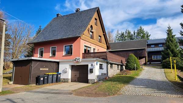 Ansicht Straße - Einfamilienhaus in 01773 Altenberg mit 173m² kaufen