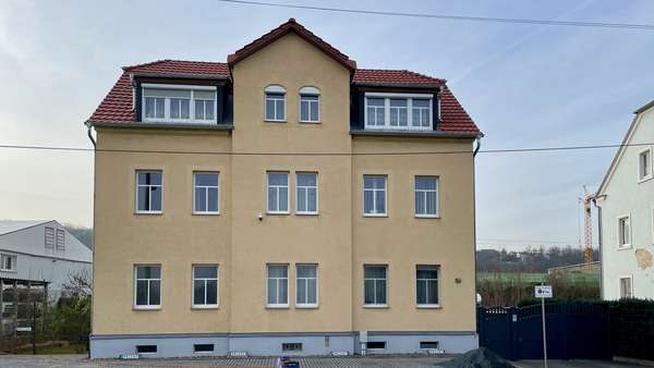 null - Etagenwohnung in 01809 Heidenau mit 100m² kaufen