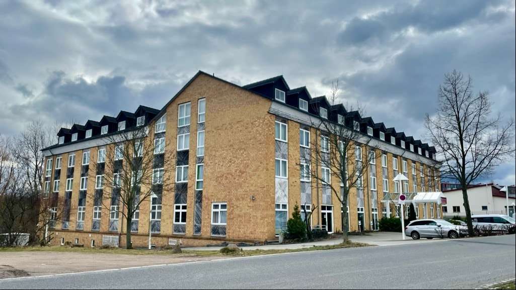 Hotelansicht von der Straße