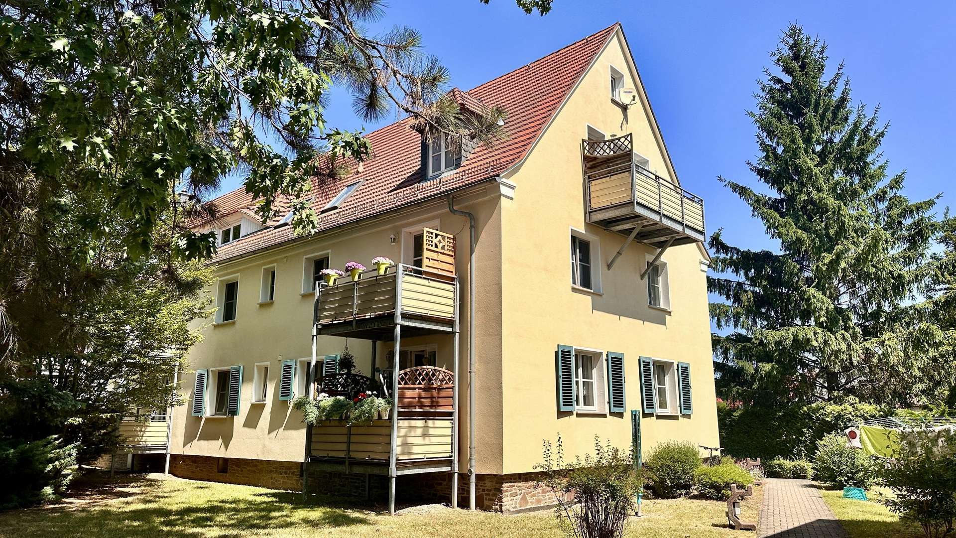 Außenansicht Außenansicht - Erdgeschosswohnung in 01139 Dresden mit 74m² kaufen