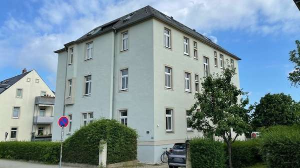 Außenansicht Außenansicht - Dachgeschosswohnung in 01217 Dresden mit 65m² kaufen