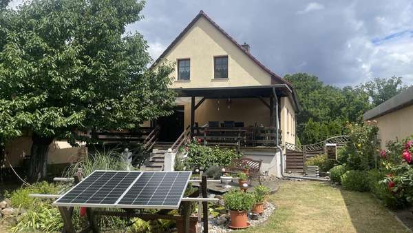 Ansicht vom Garten Ansicht vom Garten - Einfamilienhaus in 02977 Hoyerswerda mit 142m² kaufen