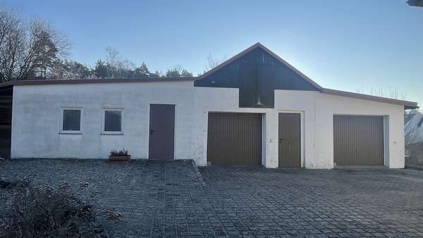 Garagen Garagen - Einfamilienhaus in 02977 Hoyerswerda mit 114m² kaufen