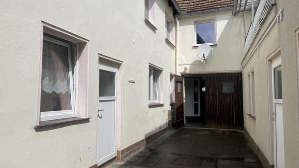 Innenhof Innenhof - Reihenmittelhaus in 02997 Wittichenau mit 130m² kaufen