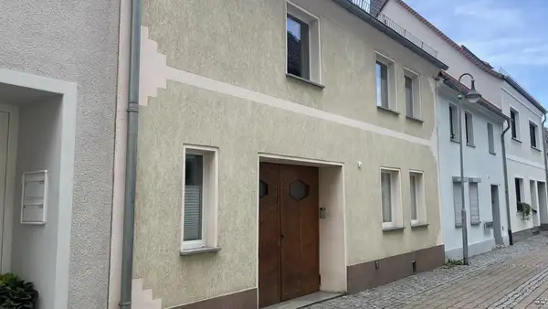 Reihenmittelhaus mit Einliegerwohnung