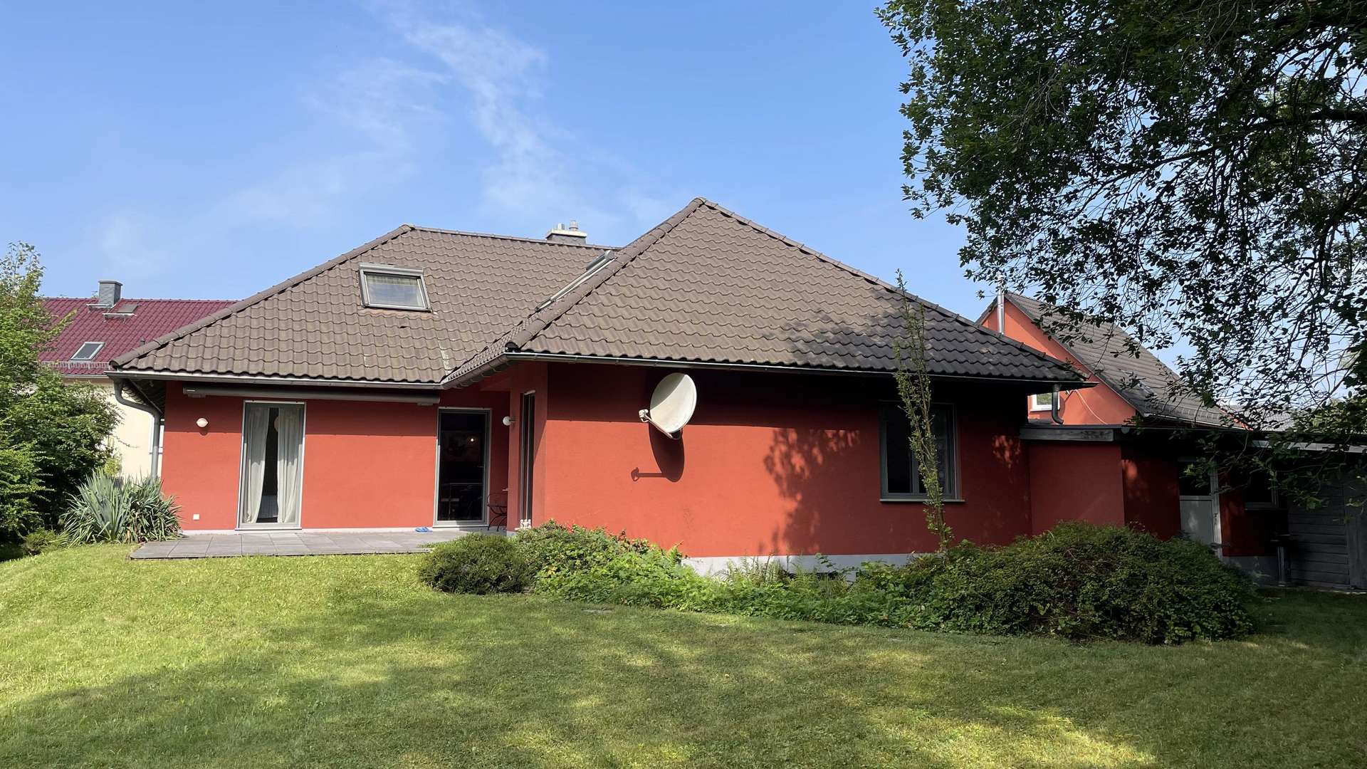 Ansicht Strart - Einfamilienhaus in 01829 Stadt Wehlen mit 240m² kaufen
