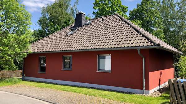 Ansicht von der Straße - Einfamilienhaus in 01829 Stadt Wehlen mit 240m² kaufen