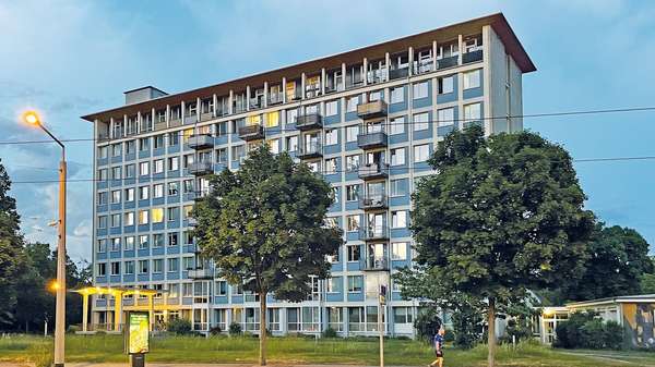 Außenansicht - Erdgeschosswohnung in 01219 Dresden mit 67m² kaufen