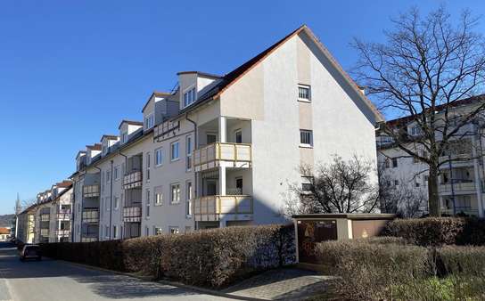 andere Giebelseite, Balkone andere Giebelseite, Balkone - Dachgeschosswohnung in 01796 Pirna mit 46m² als Kapitalanlage kaufen