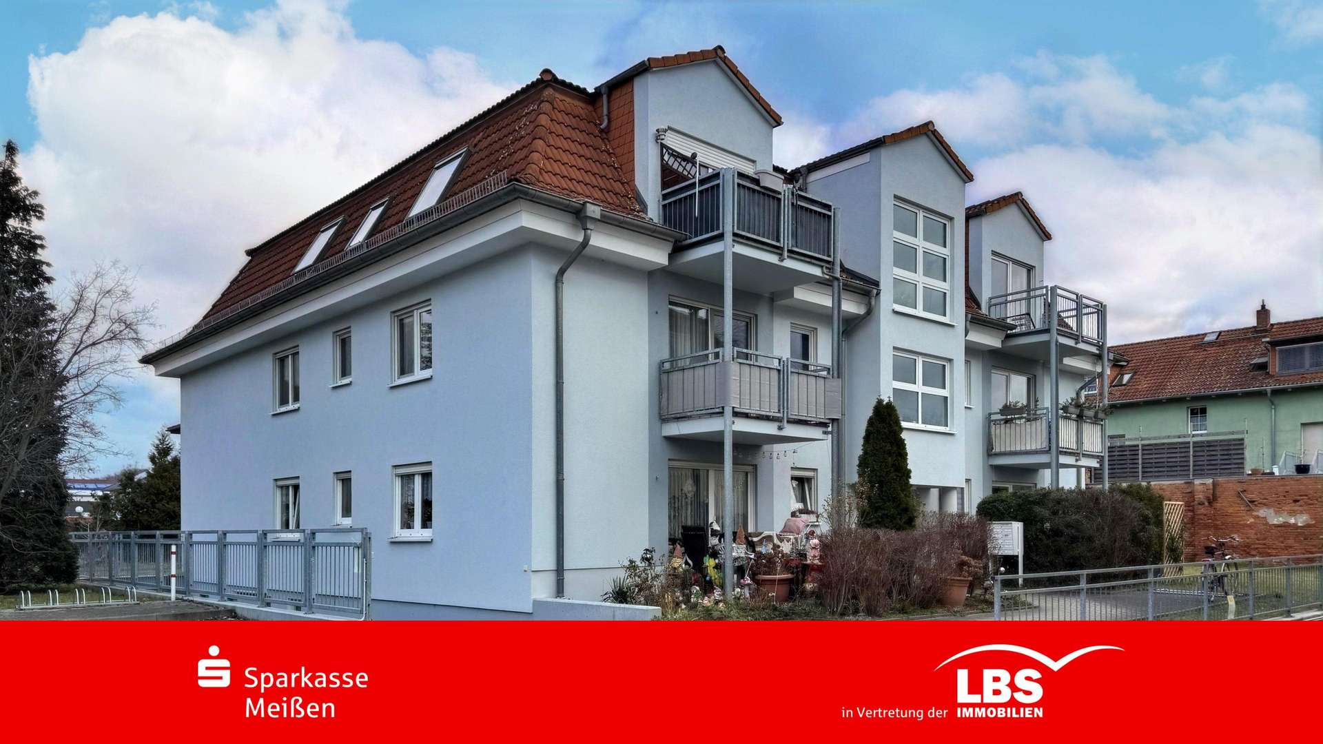 Straßenansicht - Erdgeschosswohnung in 01445 Radebeul mit 59m² kaufen