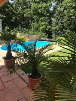 Poollandschaft - Doppelhaushälfte in 01589 Riesa mit 100m² kaufen