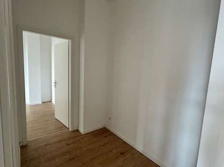 Flur Flur - Erdgeschosswohnung in 01796 Dohma mit 71m² mieten