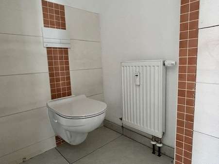 WC ähnlich Nachbarwohnung - Erdgeschosswohnung in 01796 Dohma mit 71m² mieten