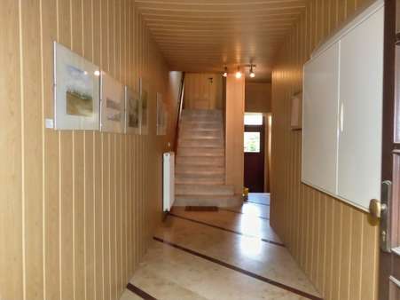 EG - Hausflur EG - Hausflur - Mehrfamilienhaus in 01587 Riesa mit 196m² kaufen
