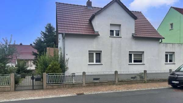 Straßenansicht - Einfamilienhaus in 01619 Zeithain mit 116m² kaufen