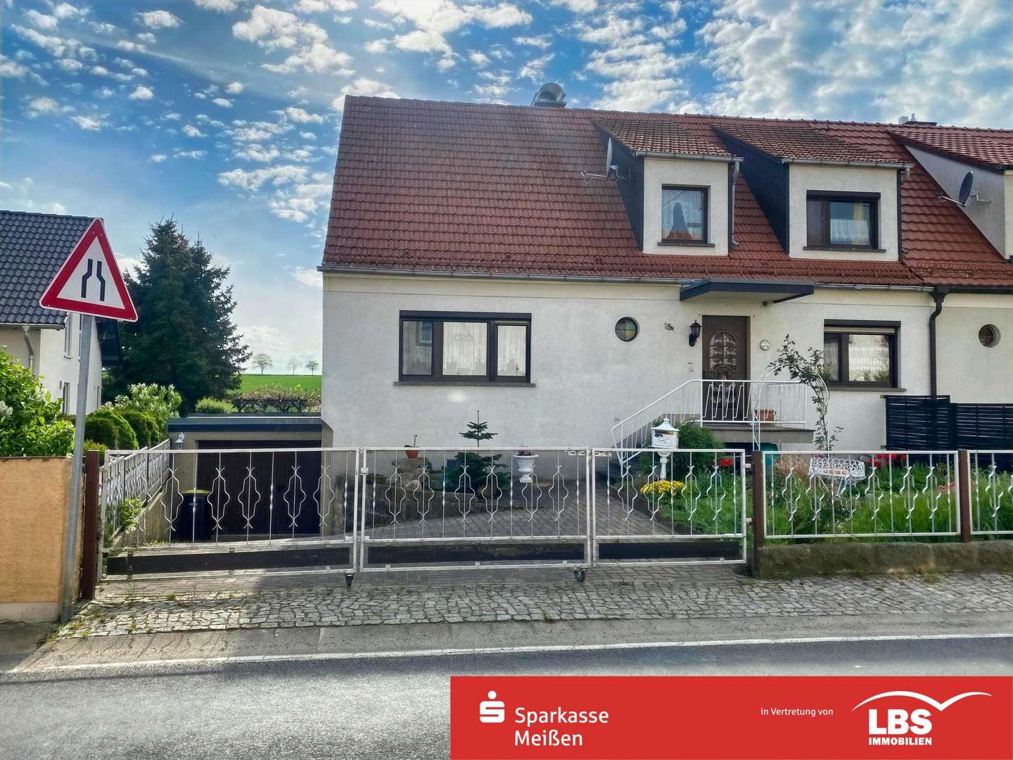 Ansicht Straßenseite - Doppelhaushälfte in 01561 Ebersbach mit 147m² kaufen