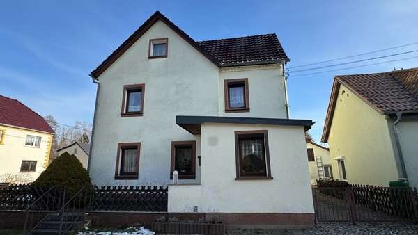 Außenansicht Außenansicht - Einfamilienhaus in 01877 Schmölln-Putzkau mit 106m² kaufen