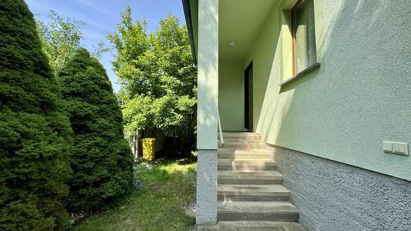Eingangsbereich - Einfamilienhaus in 02694 Großdubrau mit 220m² kaufen