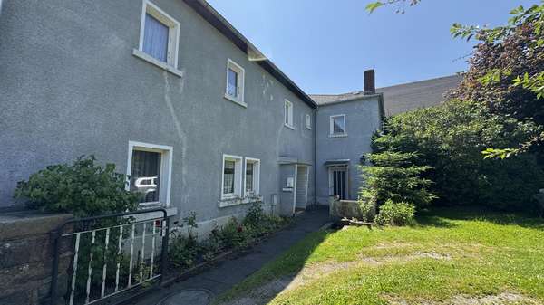 Außenansicht Außenansicht - Einfamilienhaus in 02681 Wilthen mit 260m² kaufen