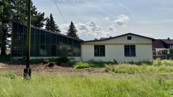 Halle + Werkstatt Halle + Werkstatt - Einfamilienhaus in 02627 Kubschütz mit 179m² kaufen