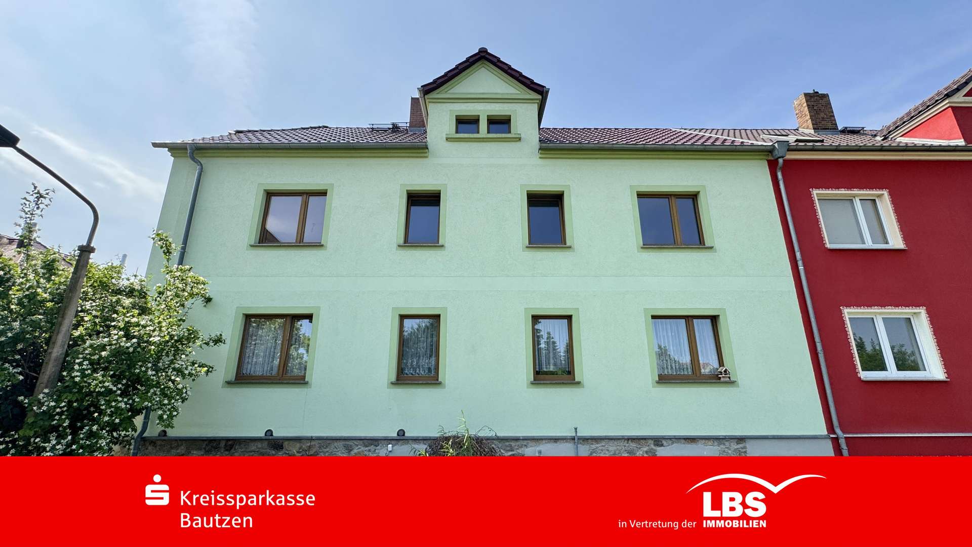 Titelbild Titelbild - Mehrfamilienhaus in 02694 Großdubrau mit 220m² kaufen