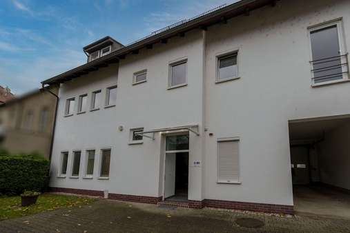 Hauseingang - Wohn- / Geschäftshaus in 04158 Leipzig mit 362m² als Kapitalanlage kaufen