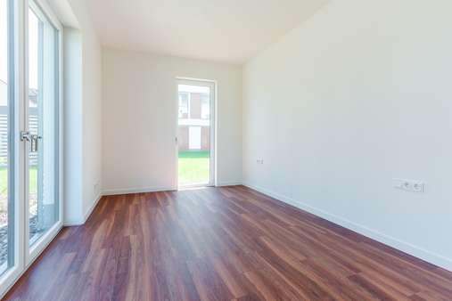 Schlafzimmer - Erdgeschosswohnung in 04720 Döbeln mit 133m² mieten