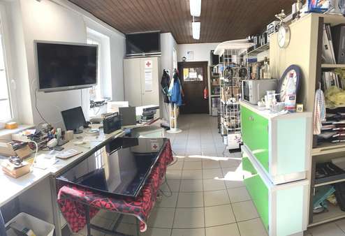 Bürobereich - Ladenlokal in 04720 Döbeln mit 215m² mieten