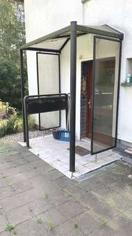 Hauseingangsbereich Hauseingangsbereich - Mehrfamilienhaus in 04741 Roßwein mit 160m² als Kapitalanlage kaufen