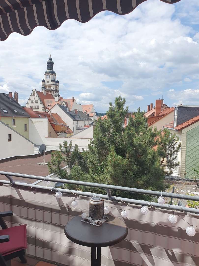 Blick vom Balkon - Dachgeschosswohnung in 04720 Döbeln mit 50m² mieten