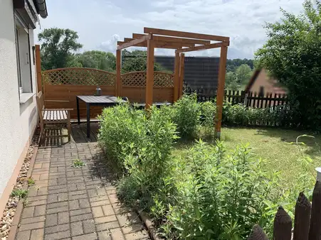 Kleines EFH mit Terrasse in guter Lage