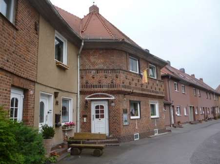 null - Zwangsversteigerung Reihenmittelhaus in 04357 Leipzig mit 100m² kaufen