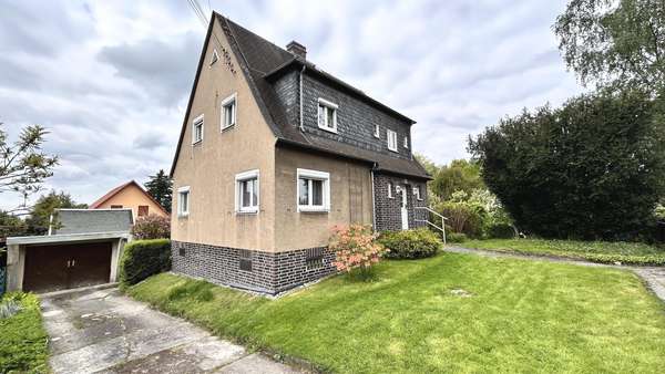 Zufahrt zur Garage - Einfamilienhaus in 09114 Chemnitz mit 95m² kaufen