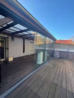 OG-Terrasse - Mehrfamilienhaus in 09355 Gersdorf mit 243m² kaufen