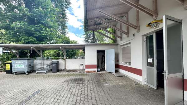 Außenansicht - Halle in 09125 Chemnitz mit 180m² kaufen