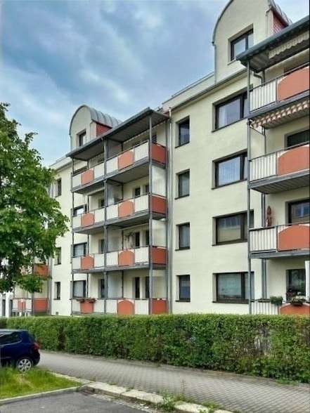 Hausansicht - Erdgeschosswohnung in 09126 Chemnitz mit 59m² als Kapitalanlage kaufen