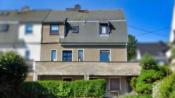Hausansicht Gartenseite Hausansicht Gartenseite - Doppelhaushälfte in 08371 Glauchau mit 108m² kaufen