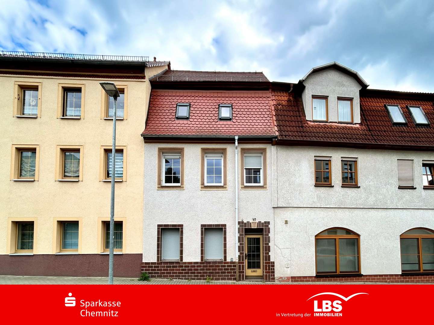 Außenansicht Fassade Außenansicht Fassade - Reihenmittelhaus in 09669 Frankenberg mit 108m² kaufen