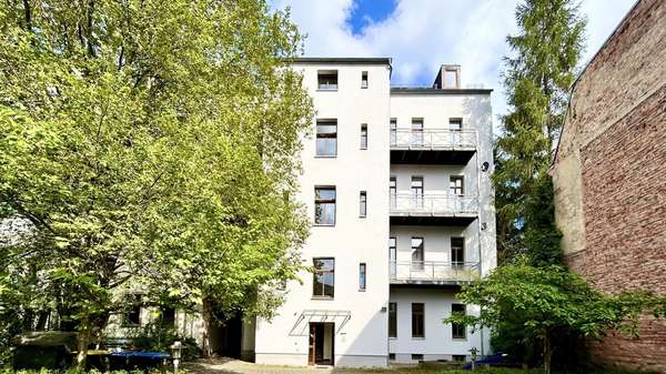 Rückansicht Hofseite Rückansicht Hofseite - Mehrfamilienhaus in 09113 Chemnitz mit 471m² kaufen
