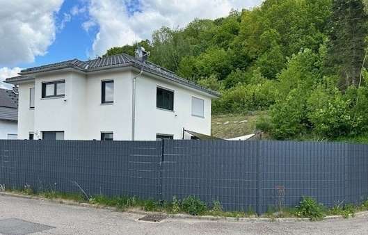 Hausansicht - Stadthaus in 09125 Chemnitz mit 146m² kaufen
