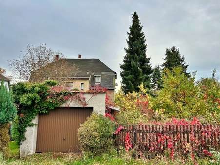 Garage und Garten - Mehrfamilienhaus in 09337 Hohenstein-Ernstthal mit 350m² kaufen