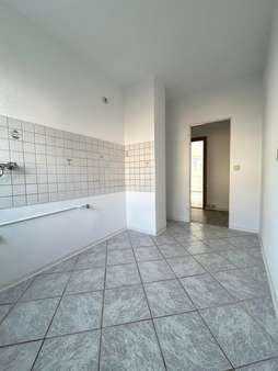 geflieste Küche - Erdgeschosswohnung in 09212 Limbach-Oberfrohna mit 46m² kaufen