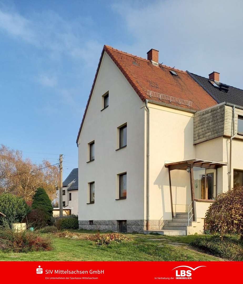 Außenansicht Außenansicht - Doppelhaushälfte in 08064 Zwickau mit 90m² kaufen