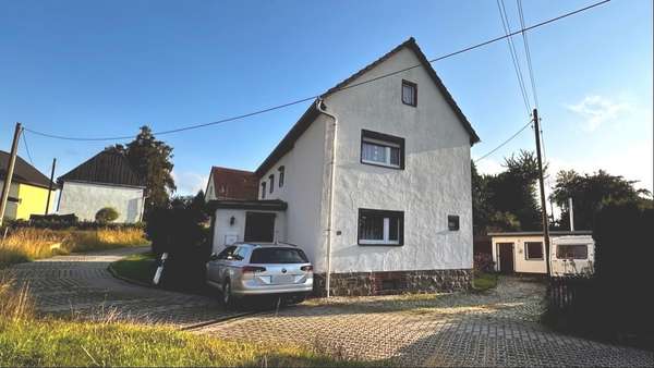 Giebelansicht Giebelansicht - Einfamilienhaus in 09306 Wechselburg mit 100m² kaufen