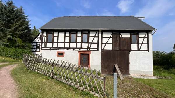 Scheune mit Toreinfahrt - Bauernhaus in 09648 Mittweida mit 100m² kaufen