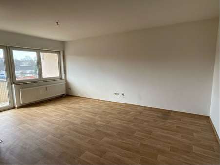 Wohnzimmer 2 - Etagenwohnung in 09599 Freiberg mit 47m² als Kapitalanlage kaufen